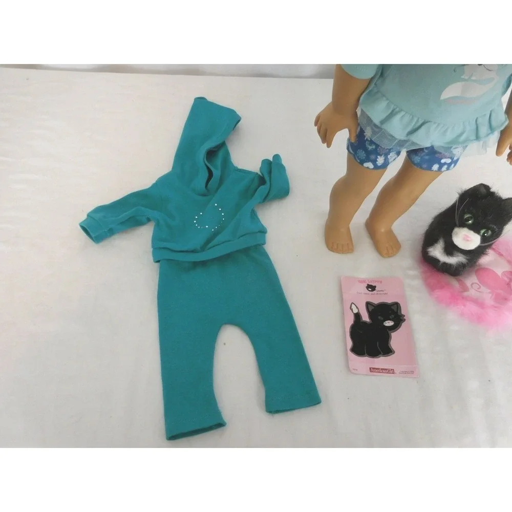 American Girl Doll 18